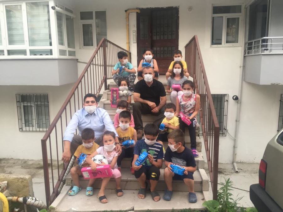 “ÇOCUKLARIMIZ GELECEĞİN BÜYÜKLERİDİR”