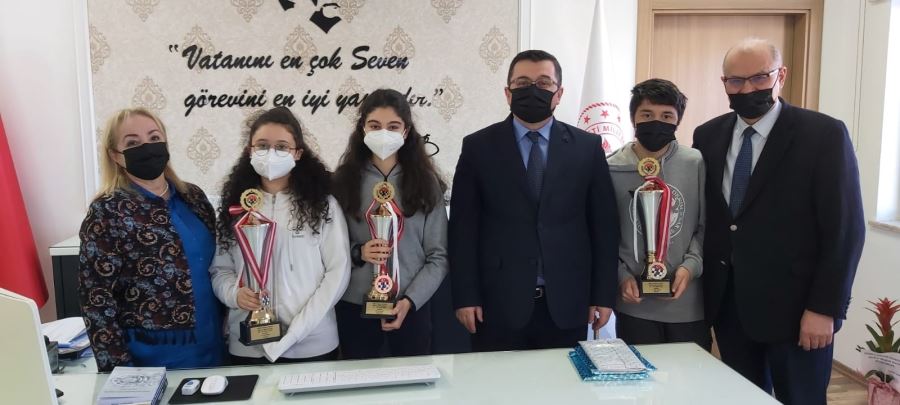 ŞAMPİYONLARDAN, BEKYÜREK’E ZİYARET