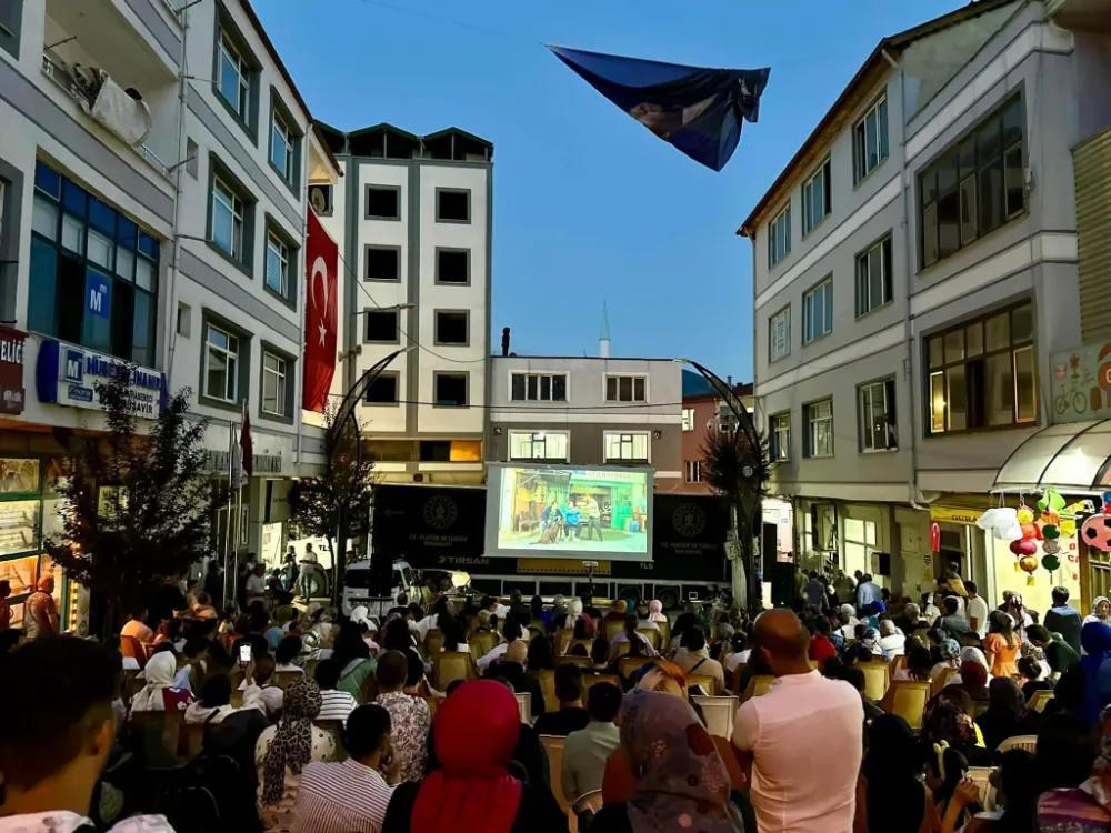 SİNEMA GÜNLERİNE YOĞUN İLGİ!