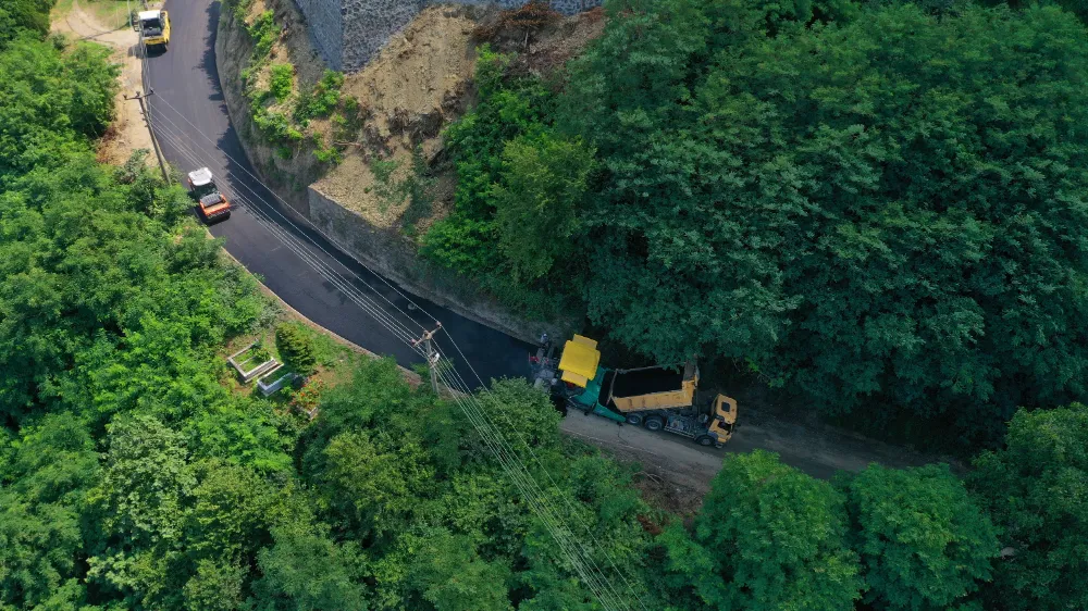 ESKİ BOZTEPE YOLU MODERNLEŞİYOR 