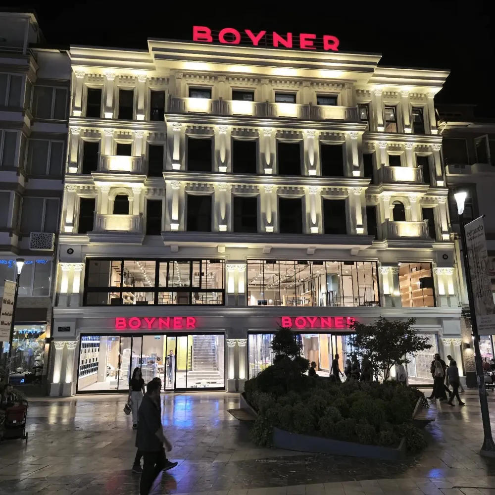 BOYNER, AÇILDI!