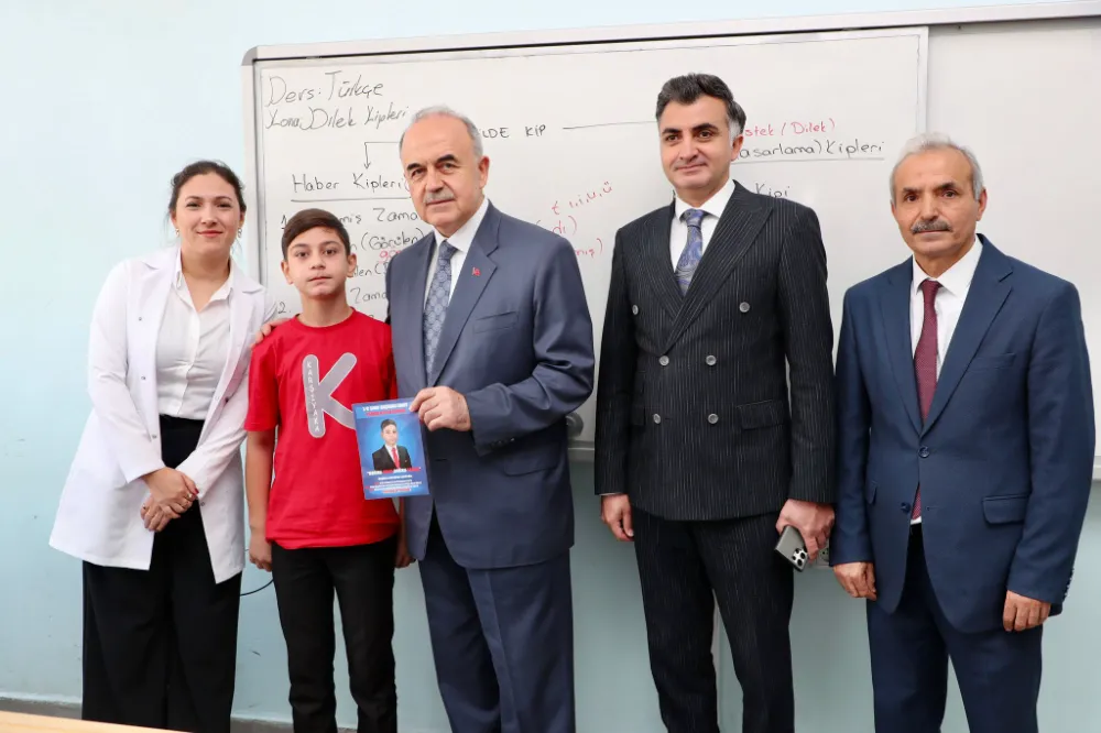 SÖZÜNÜ TUTTU, VALİYİ GETİRDİ!