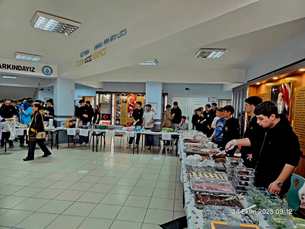 GÖNÜLLER BİRLEŞTİ