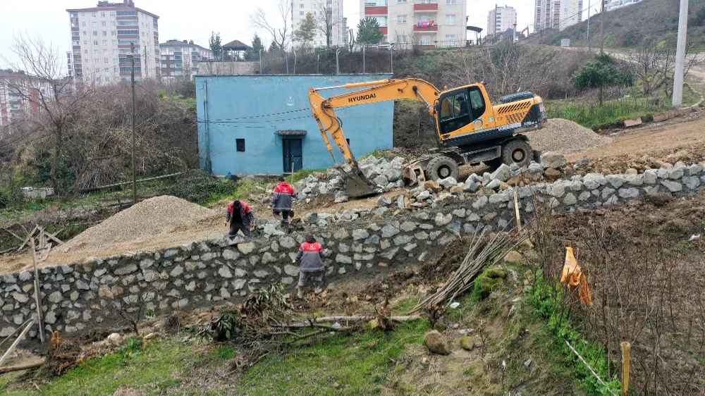 NAKIŞ GİBİ ÖRÜLÜYOR!