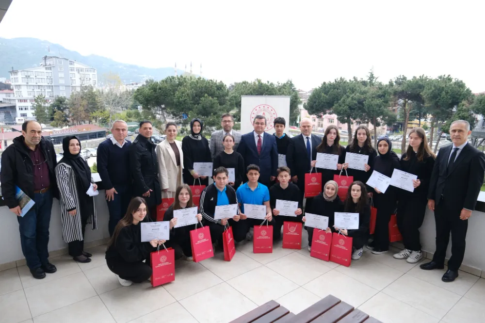 ÖDÜLLER VERİLDİ