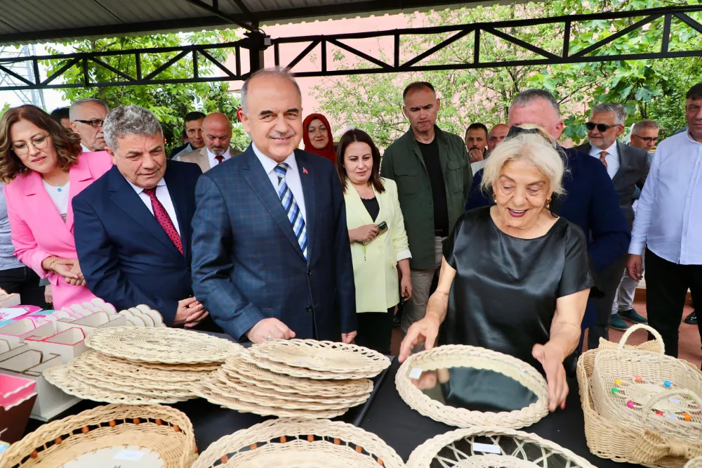 EL ÜRÜNLERİ SERGİLENDİ!