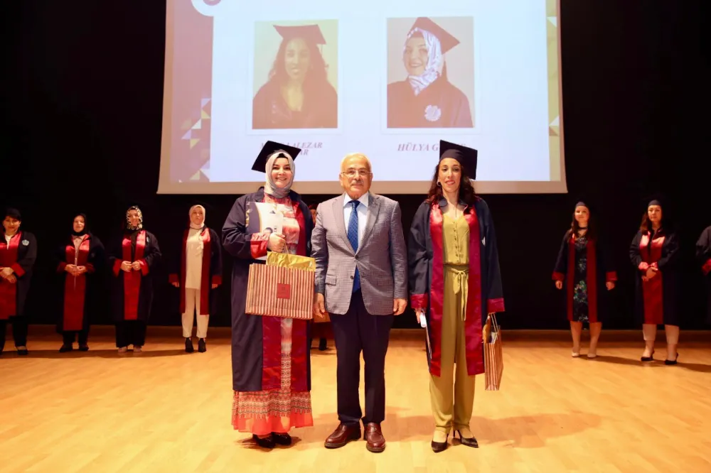 İLK MEZUNLARINI VERDİ!