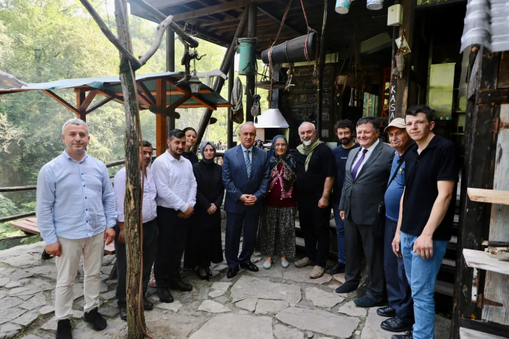 GÖRÜLMEYE DEĞER!