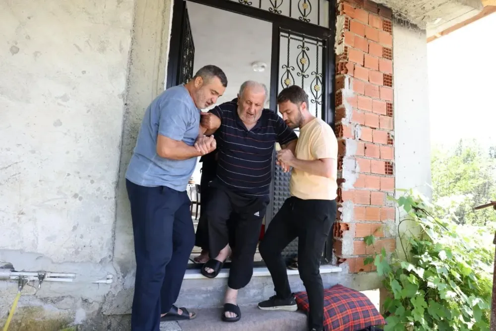 MOBİL KUAFÖR YÜZ GÜLDÜRDÜ!