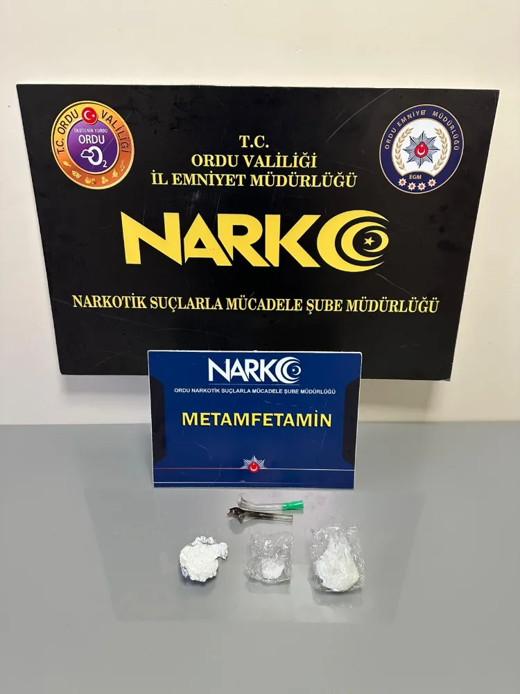 ARAÇTA KOKAİN YAKALANDI!
