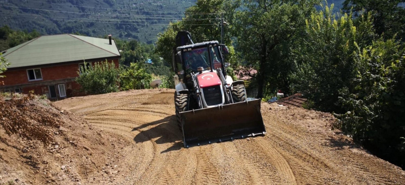FATSA?DA YOLLAR ELDEN GEÇiYOR